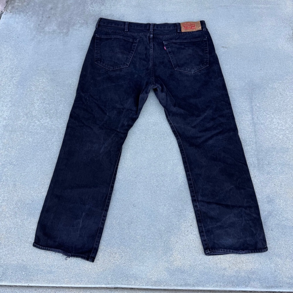 Levi's 501 Original Fit Jeans Mens 42x32 Black Denim Straight Leg Button Fly